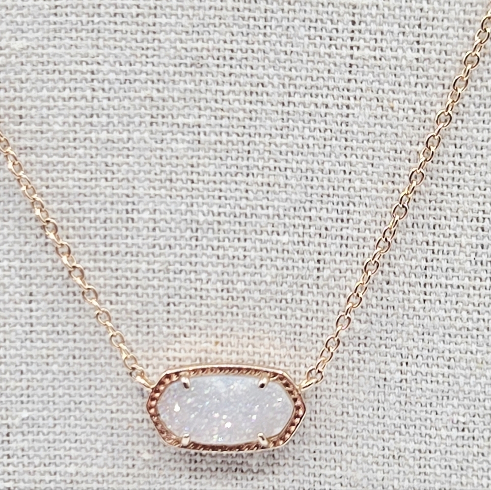 KENDRA SCOTT Dusy Necklace Rose Gold Over Brass